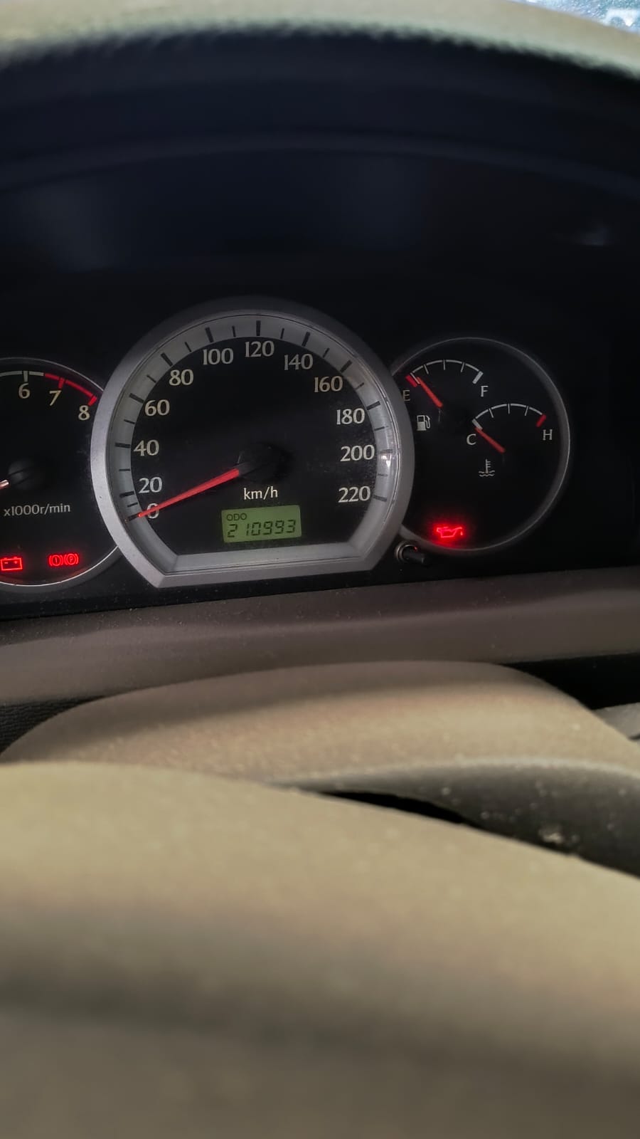 ESTANQUE ACUMULADOR DE AIRE Chevrolet OPTRA LS II 2004  USADO  EN DESARME